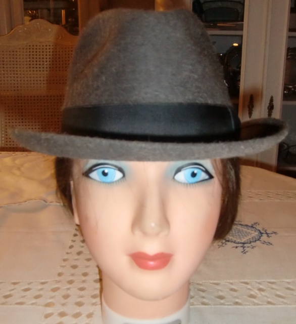 M918M Hat from Kristiania Hattmagasin, made in England